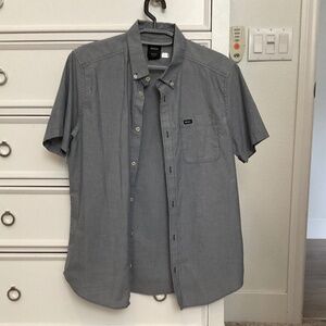 #0395 Grey Button Up Size M Brand RVCA